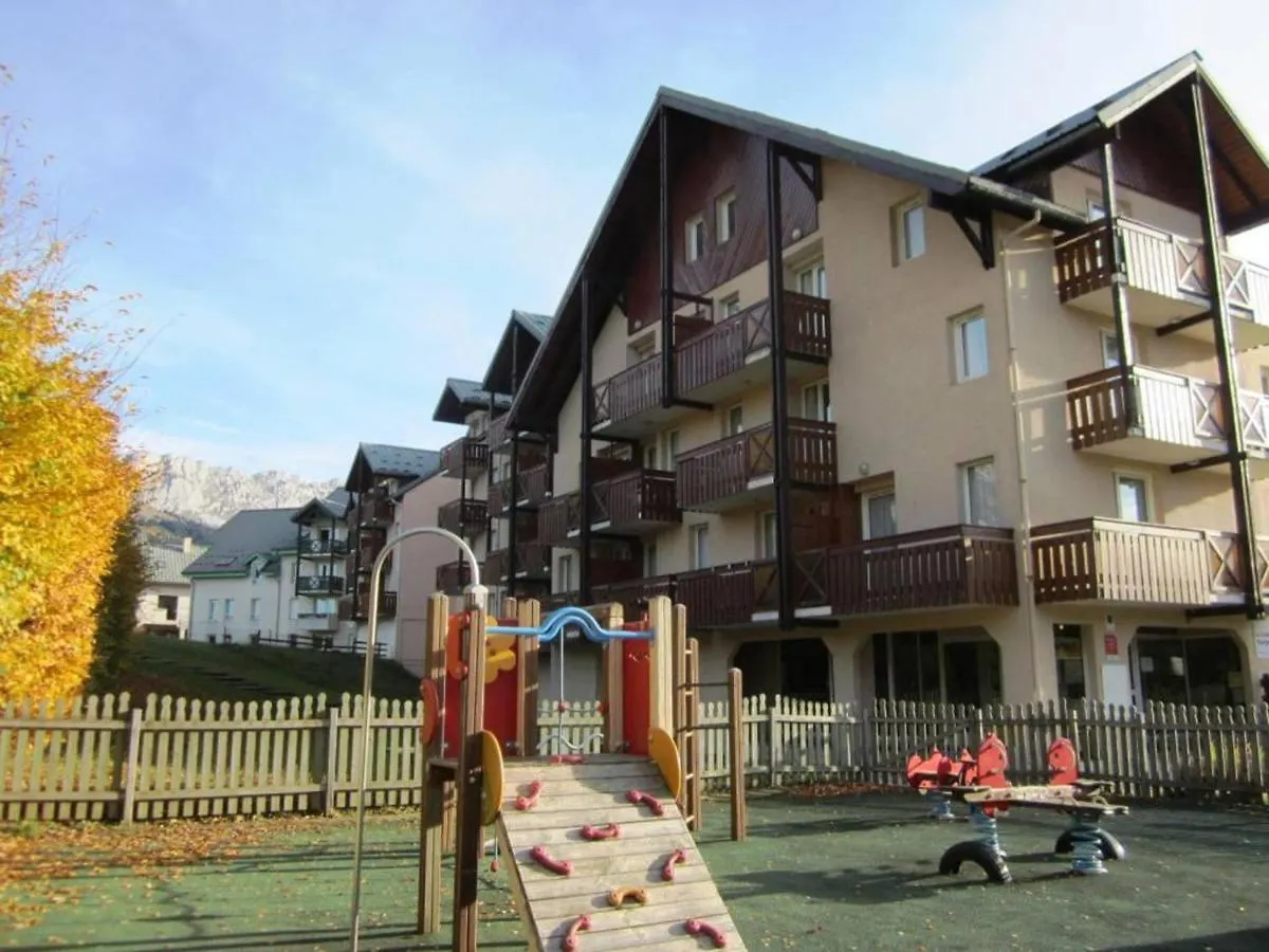 Studio Cabine Cosy Au Centre De Villard-De-Lans, 4 Pers, Balcon Sud, Proche Commodites Et Navettes - Fr-1-689-41 Apartment Villard-de-Lans