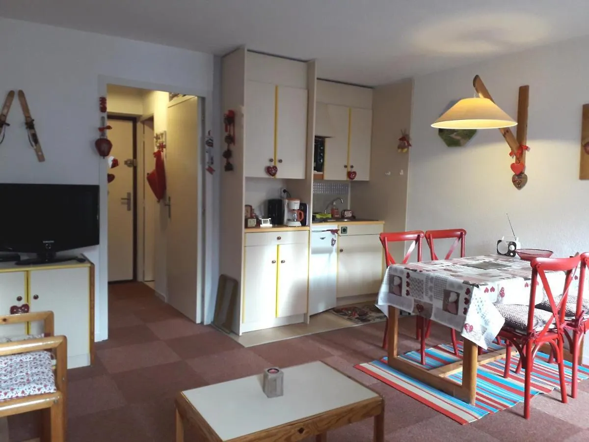 Apartment Studio Cabine Cosy Au Centre De Villard-De-Lans, 4 Pers, Balcon Sud, Proche Commodites Et Navettes - Fr-1-689-41 France
